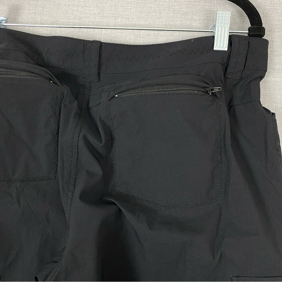 Wind River Black Outdoor Cargo Pants with Straight-Leg Fit - Picture 3 of 13